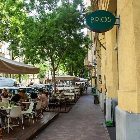 Danube Dream 公寓 *